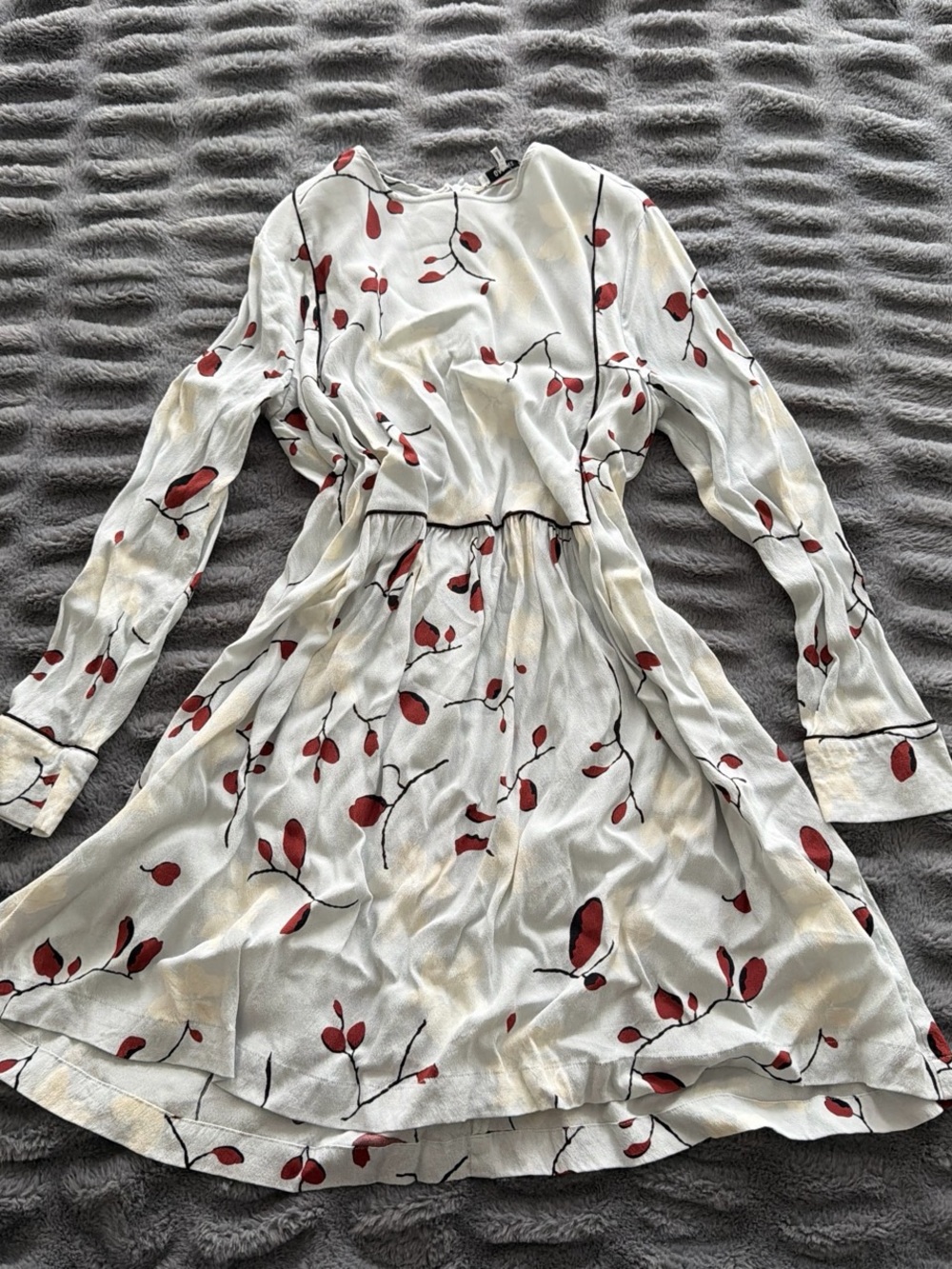 Ganni White Long-Sleeve Dress with Red Leaf Print